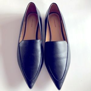 Kenna-Lea women’s black flat shoes size 12 M